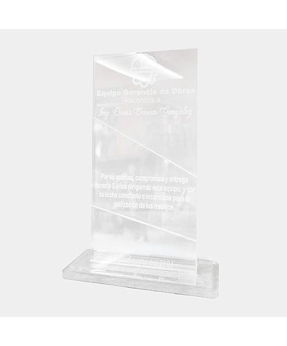 TROFEO ACRILICO TRANSPARENTE GRABADO RECTANGULAR 22*10.5CM *5MM